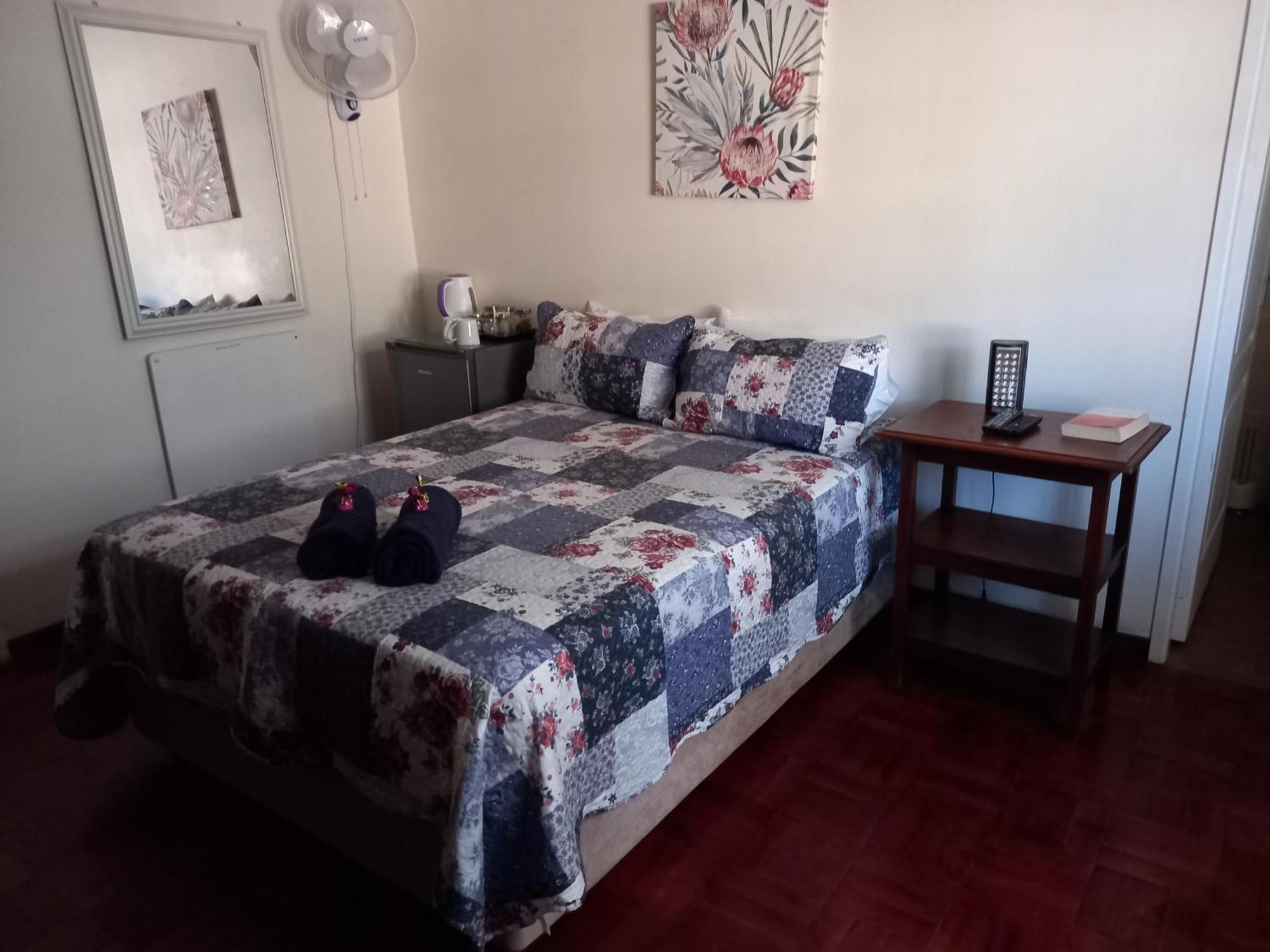 White Rose Guest House Vanderbijlpark Ruang foto