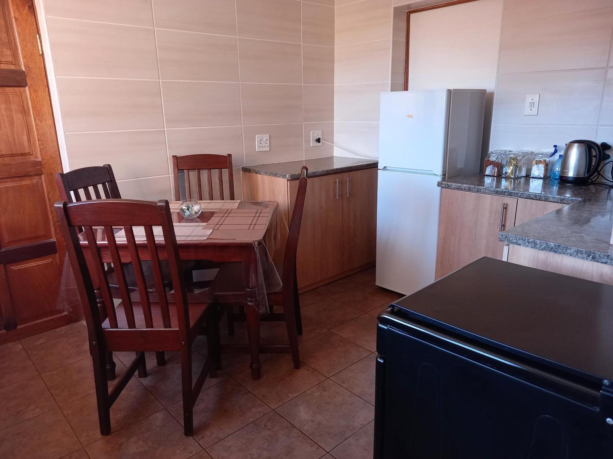 White Rose Guest House Vanderbijlpark Ruang foto